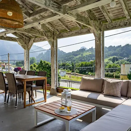 Alpstuga La Casona Del Viejo Llovio
